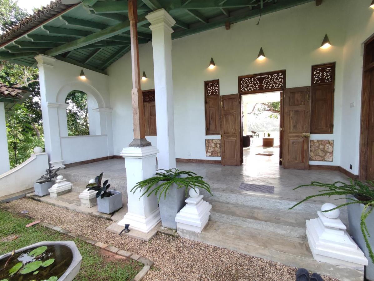 Villa Seven Faces-Luxury Escape,Stunning Views With Private Pool For A Couple Or Family! Гале Екстериор снимка